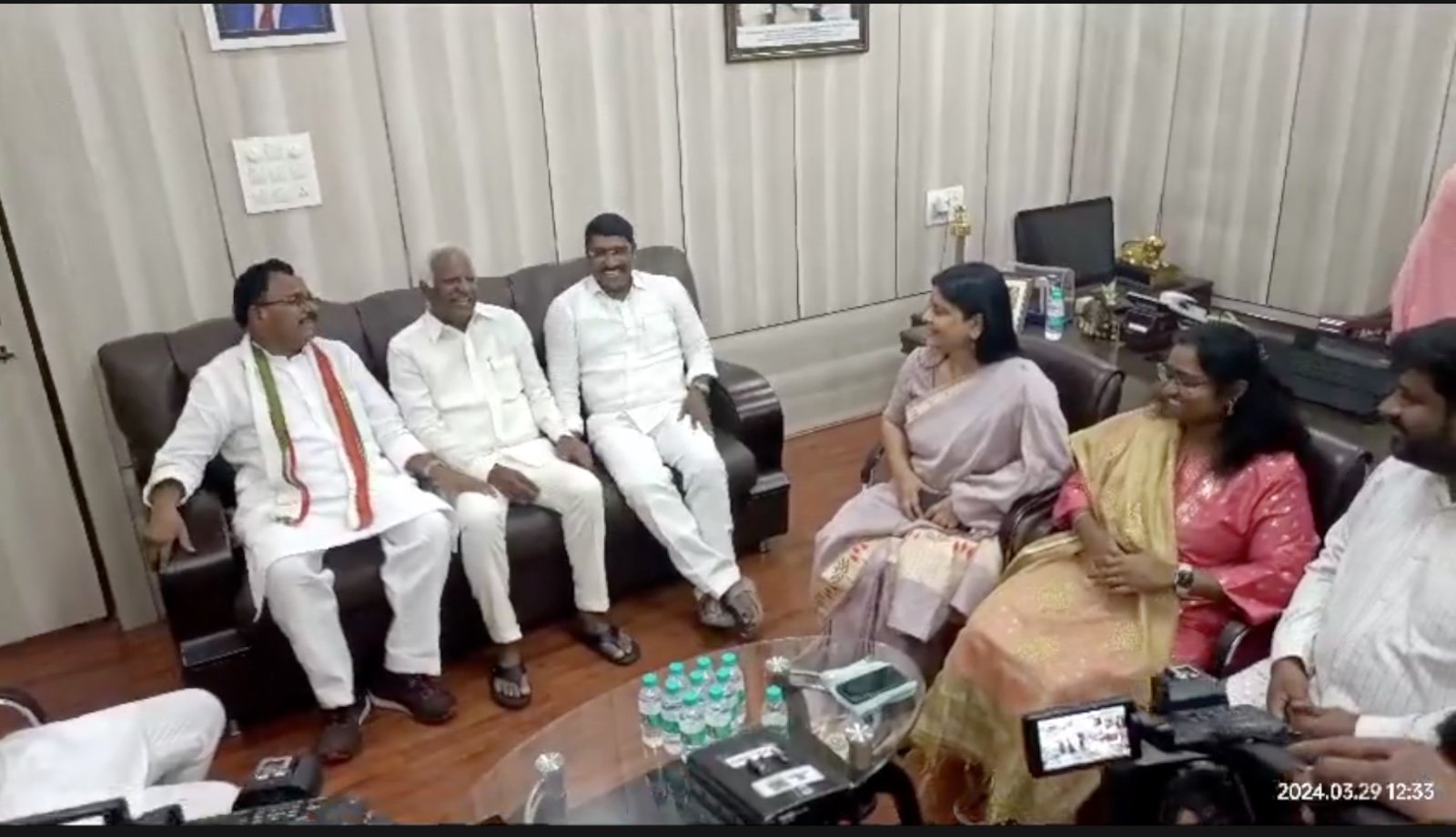 Kadiam, deepadas Munshi