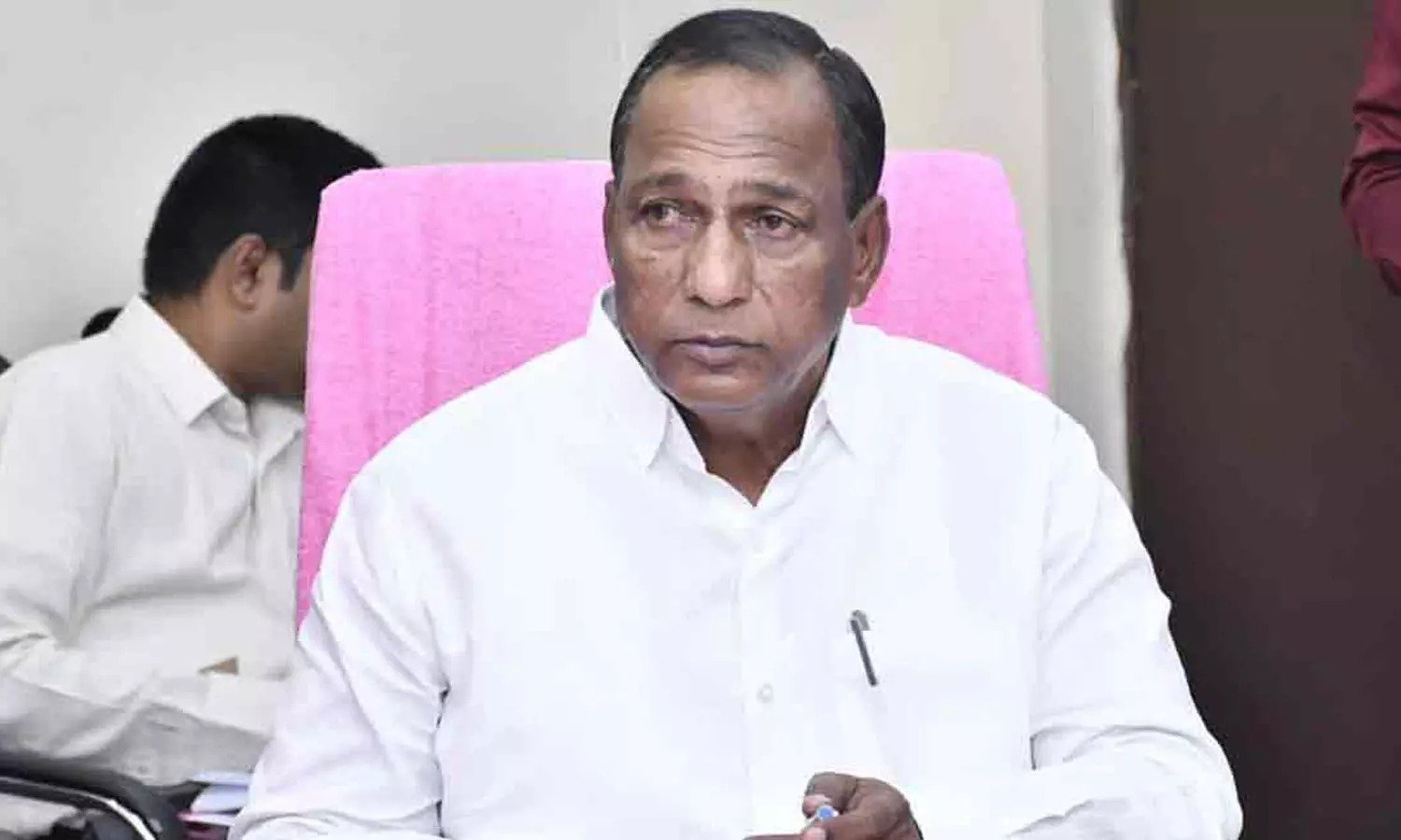 Big shock to Malla Reddy