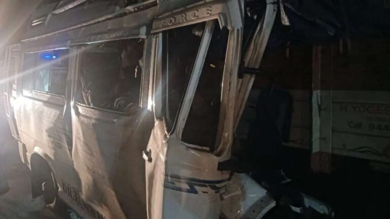 13 Killed in Karnataka road accident