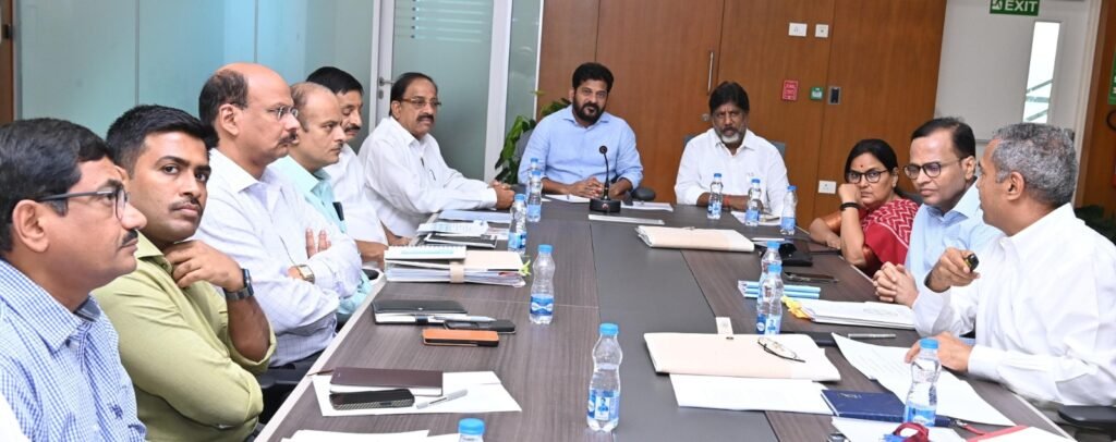 రాష్ట్ర సమాచార కమిషనర్ నియామక సమావేశం లో సీఎం రేవంత్ రెడ్డి