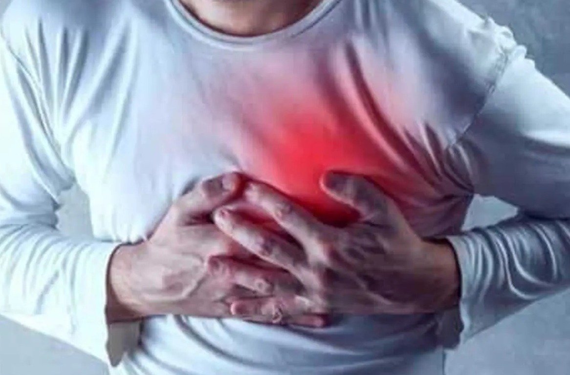 HEART ATTACK | గుండెపోటు రాకుండా ఉండాలంటే ఇవి చేయాల్సిందే..