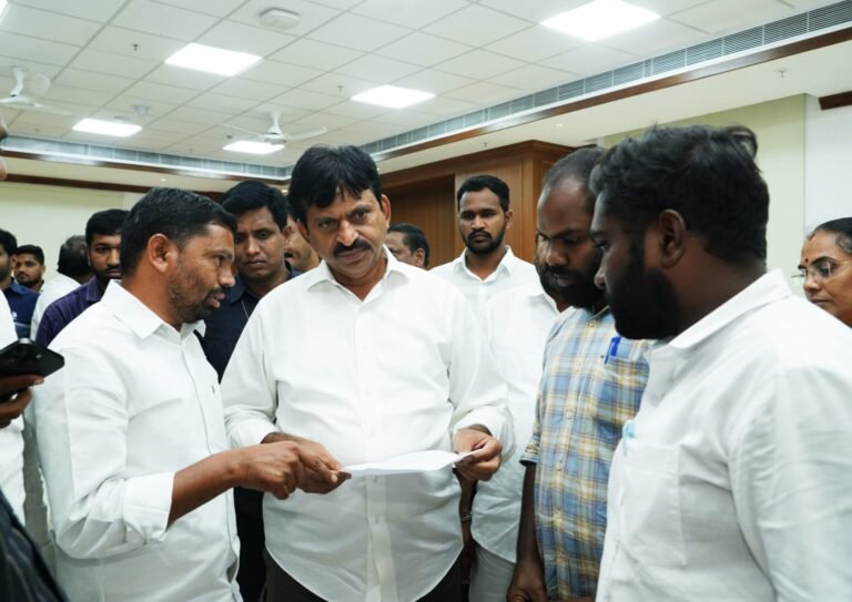 HARIKOTLA RAVI | హరికోట్ల ర‌వి అవినీతి అక్రమాలపై విచారణ జరపాలి