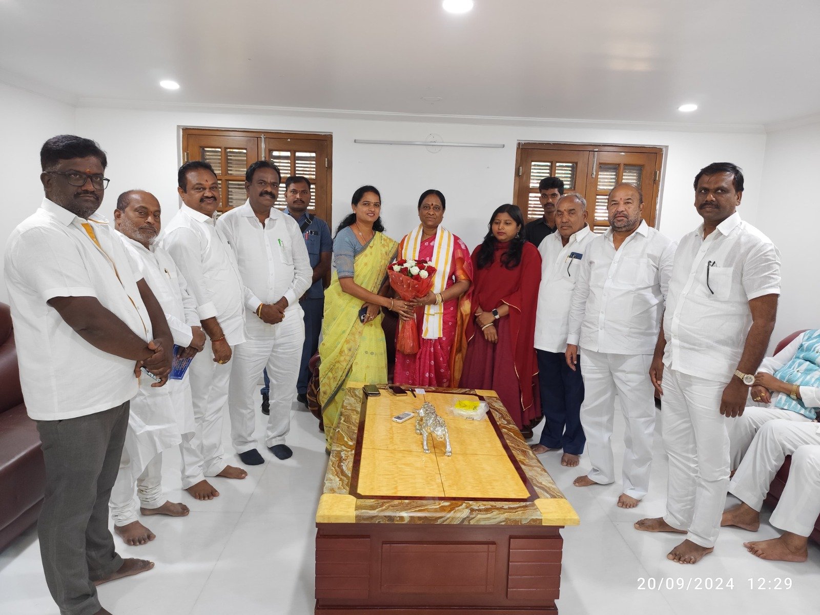 801cf097-f5e3-4b39-a258-c37a1bef2b20