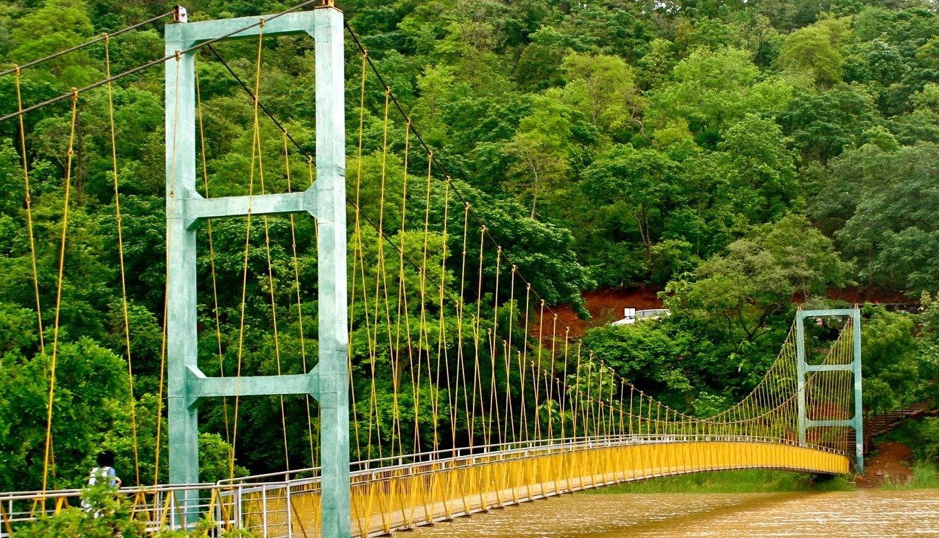 CAUTION | పర్యాటక ప్రదేశాలకు వెళ్లొద్దు..