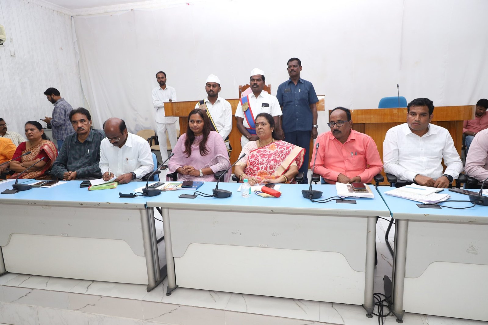 d0413e57-876b-4b26-ab34-56bcb63dc6c5