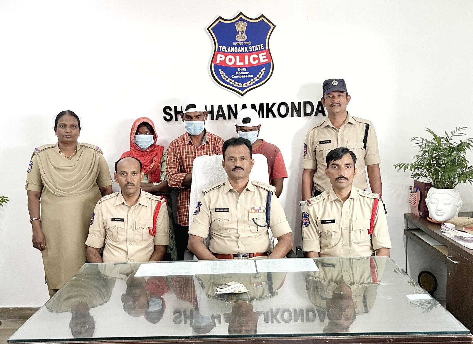 1cd4e2b5-bccf-4196-94e1-c293509c92aa