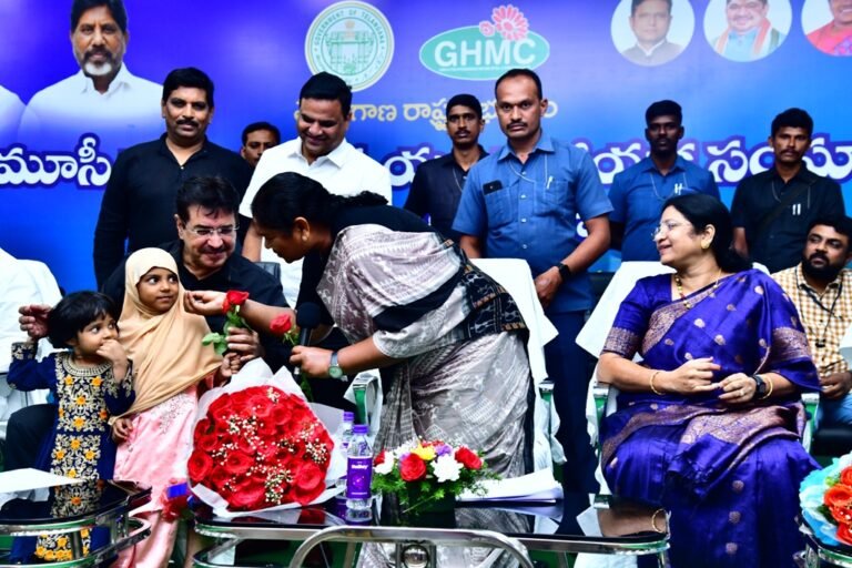 e4516853-555b-424a-81bb-054508b48866