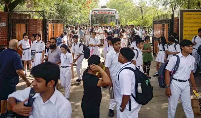 bomb-threat_V_jpg--816x480-4g