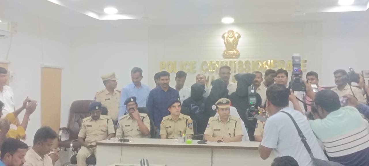 229fe6b8-f99d-4f36-aa32-2830822160e8