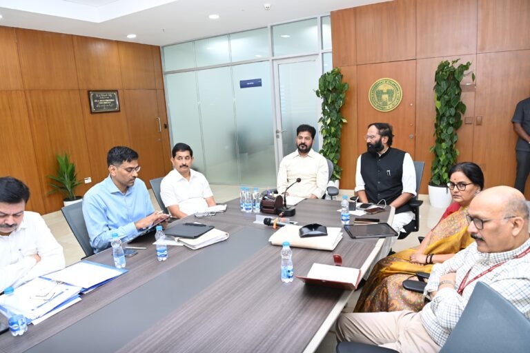 17-02-2025_HCM_REVIEW ON RATION CARDS_IRRIGATION (1)