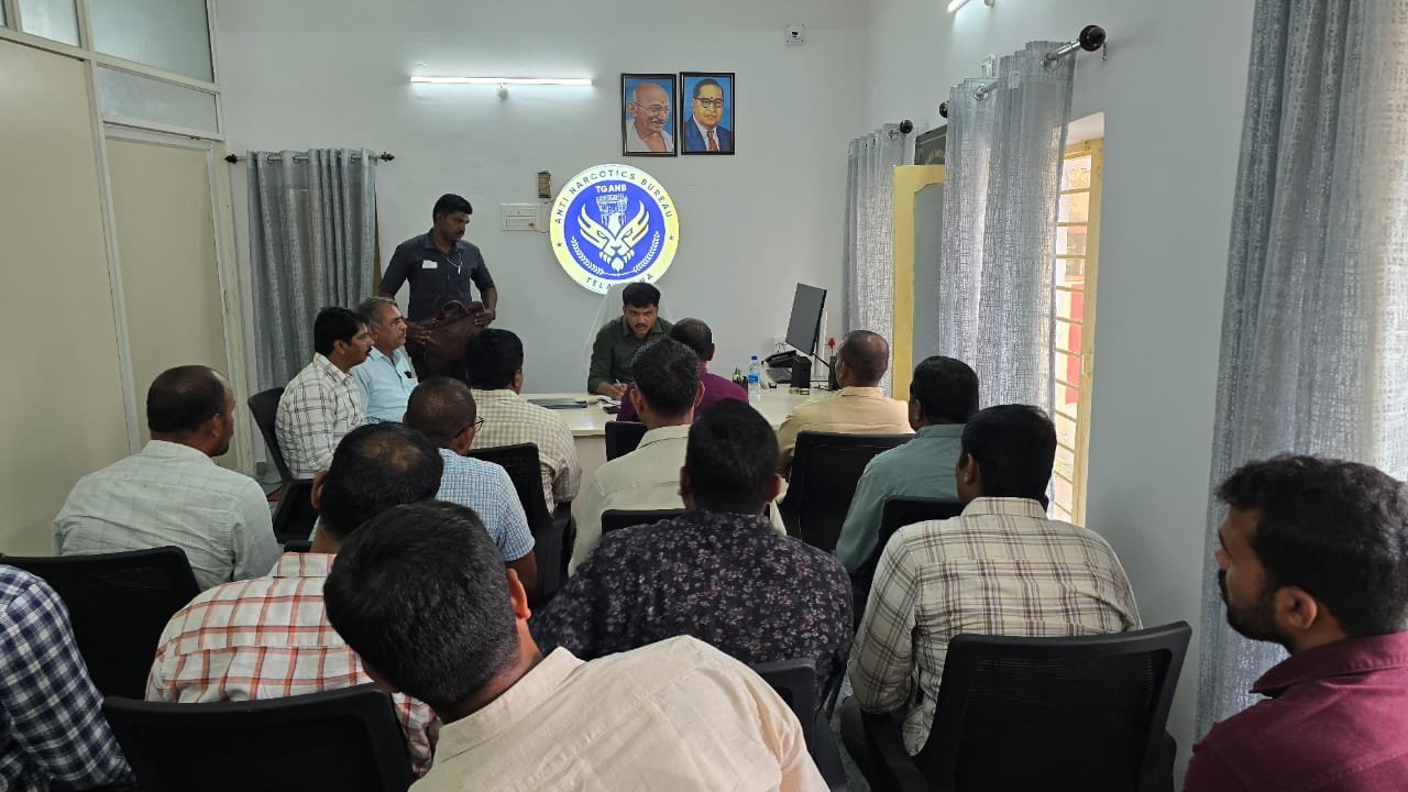 09e2d969-87ee-4f72-ad95-537163d8e3b5