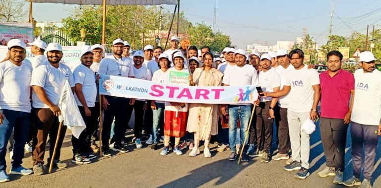 28cd592f-00a7-4766-b22e-c30fe92fe854