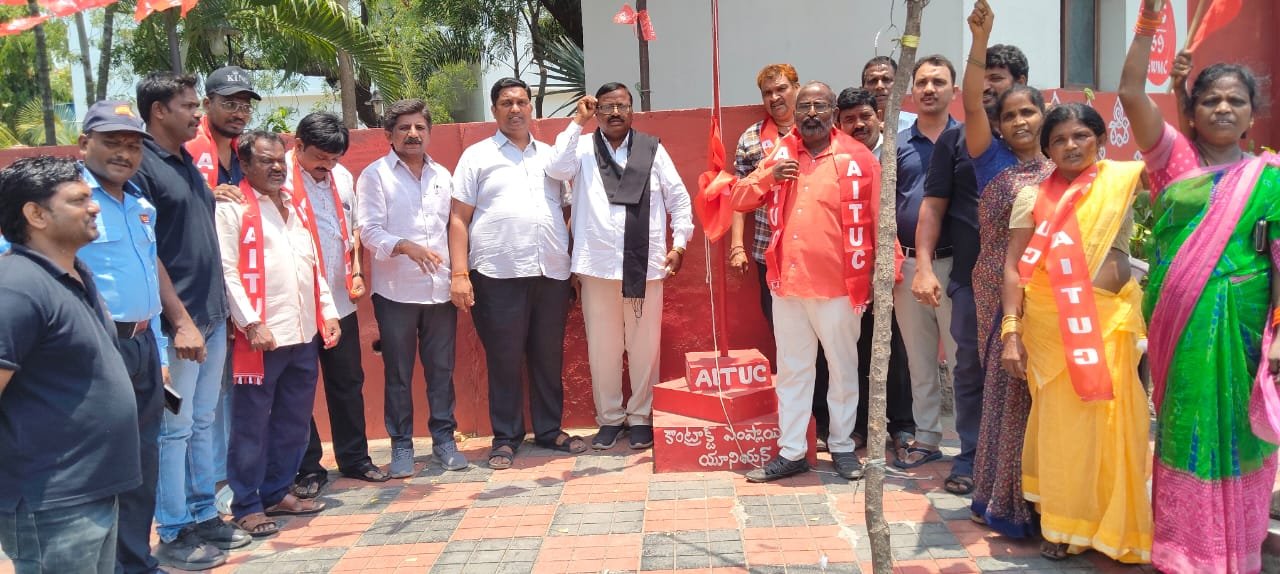 0c8a1190-51a5-495f-b4a0-04a1af937f99