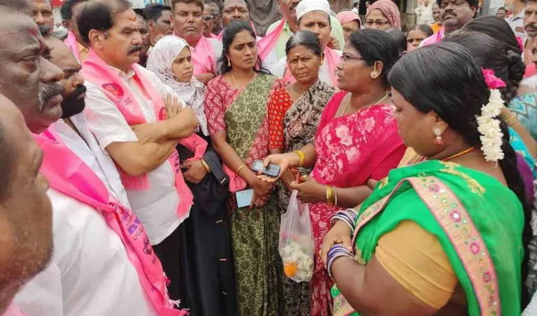 vinay-hk_V_jpg--816x480-3g