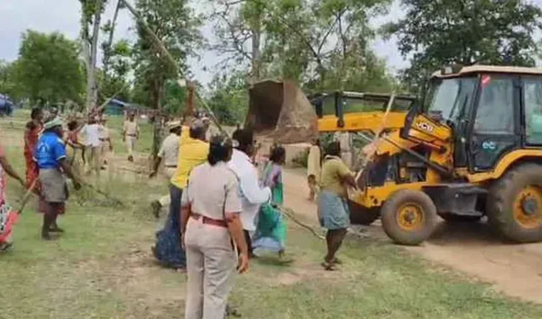 adivasi-1_V_jpg--816x480-4g