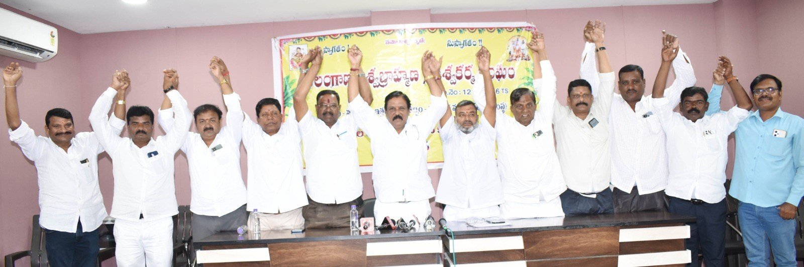 f4f8effc-bc8b-455e-85a9-43f1da8e9f4b