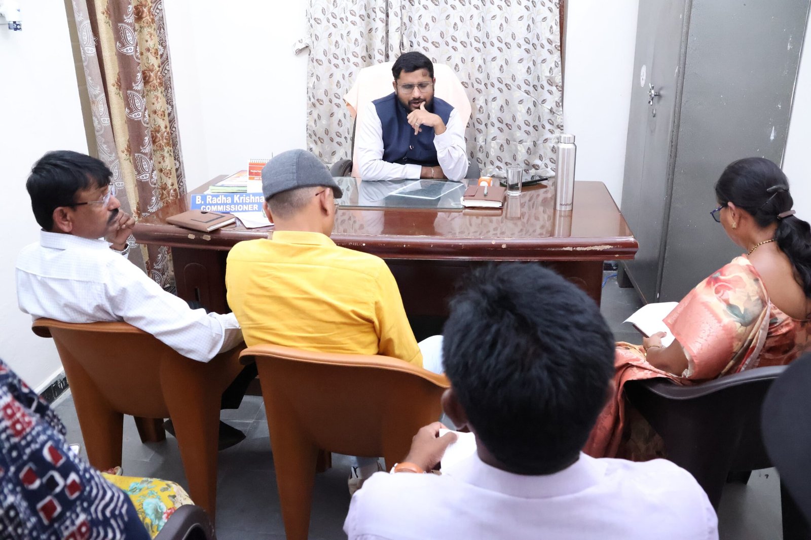 4f7bb527-8c00-4726-bc92-d81e47909dd4