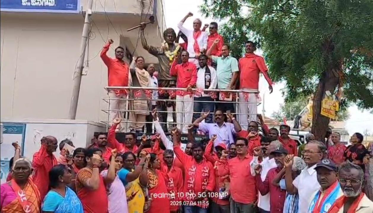 5ab8583e-0b6d-47cb-b9f4-8d372a7ccac1