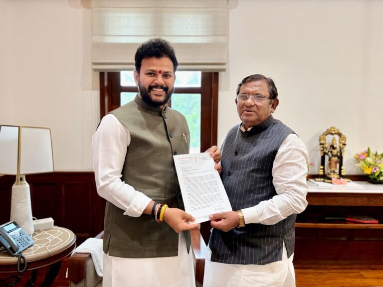 7c83e804-9e23-4859-9d75-deddf2206397