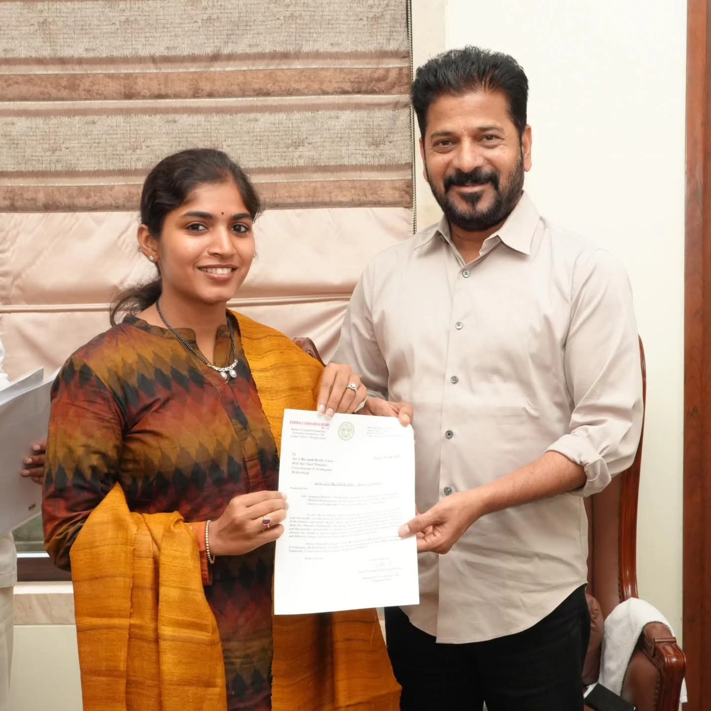 cf19dd39-c8a7-4048-b2f4-701dd8244a6f