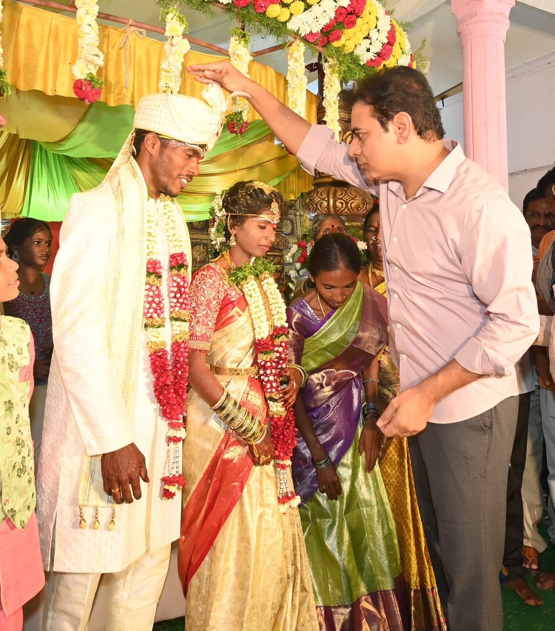 22719519-77b0-4be4-b47b-79083d0de734