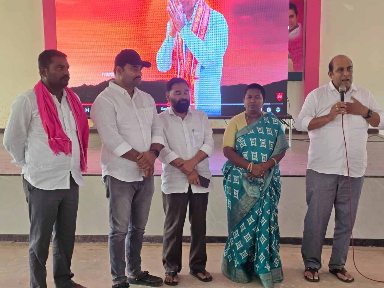 4c819a9d-d02e-499d-af7f-a48bbe13edce