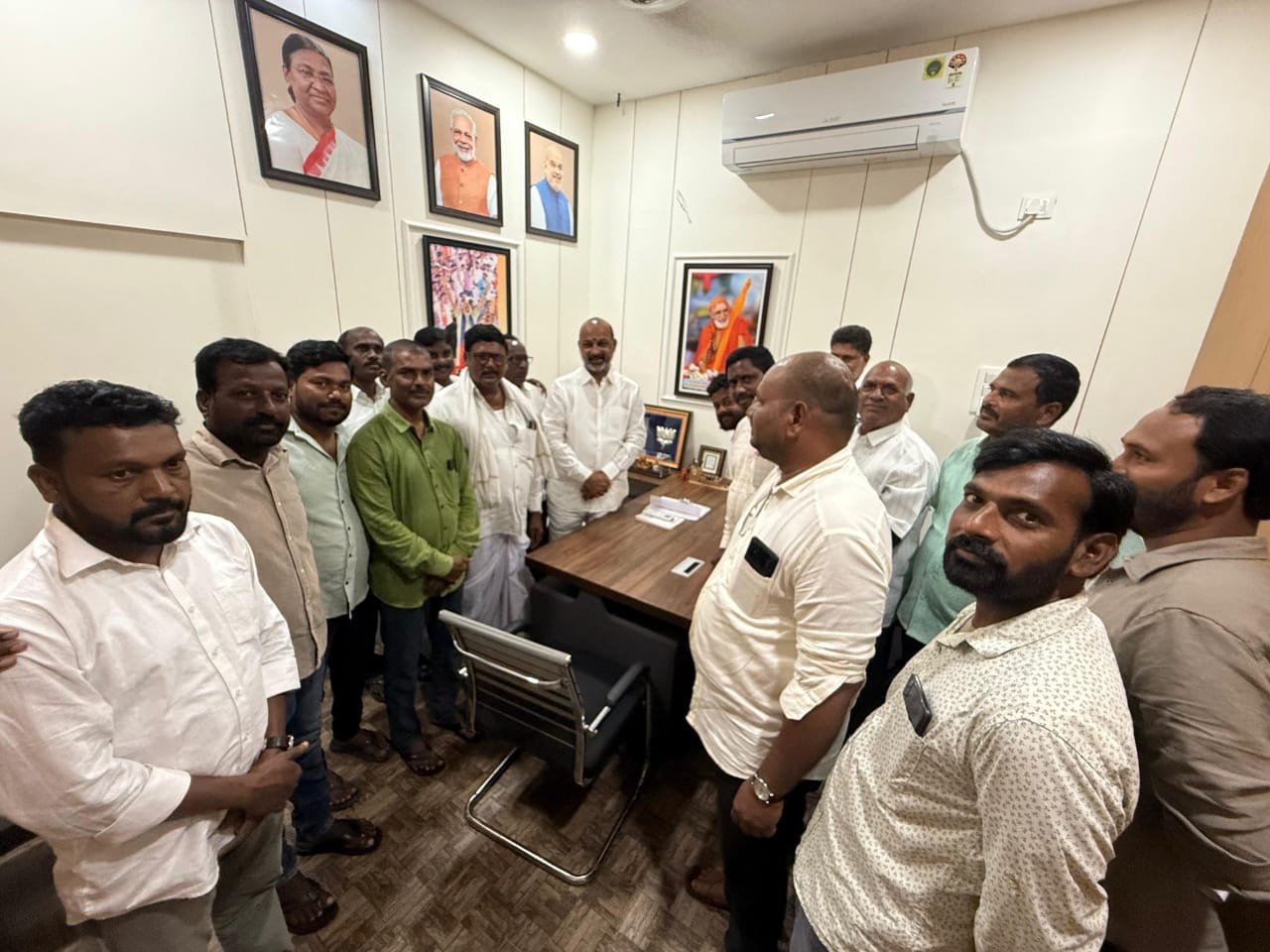 8abb0bfc-3107-48d2-a37a-69581d6b1dbf