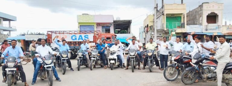 e2ab87a2-af98-47f8-824c-82512c1152b7