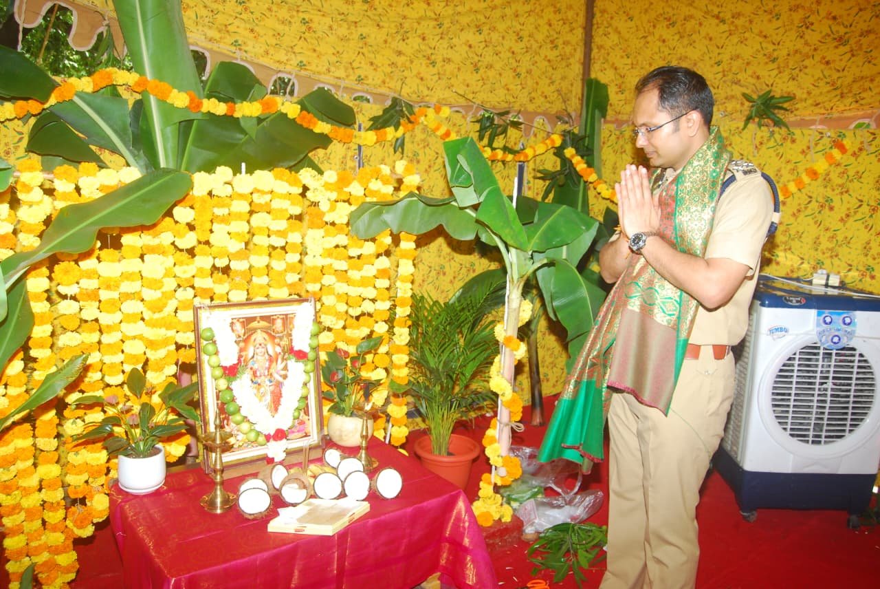 7aa833dc-7d1e-481e-8bbd-36c6ea3d7fd4