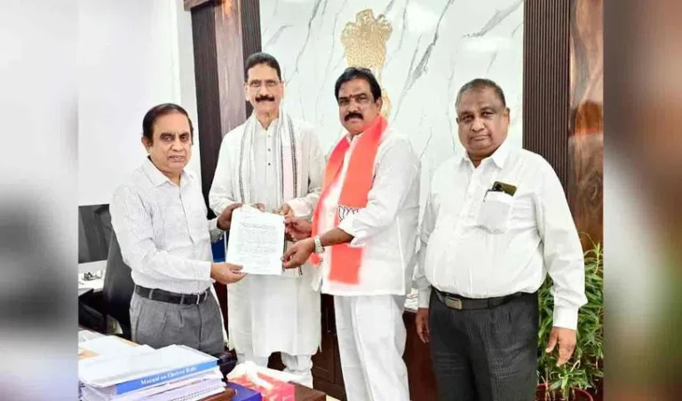 Azharuddin-bjp_V_jpg--816x480-4g