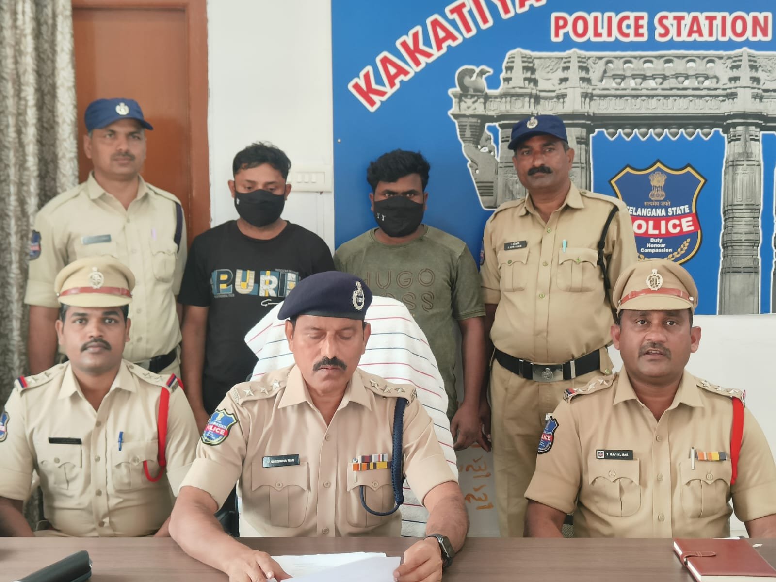 bcda28c7-7c41-4c54-8382-e3efa0d26121