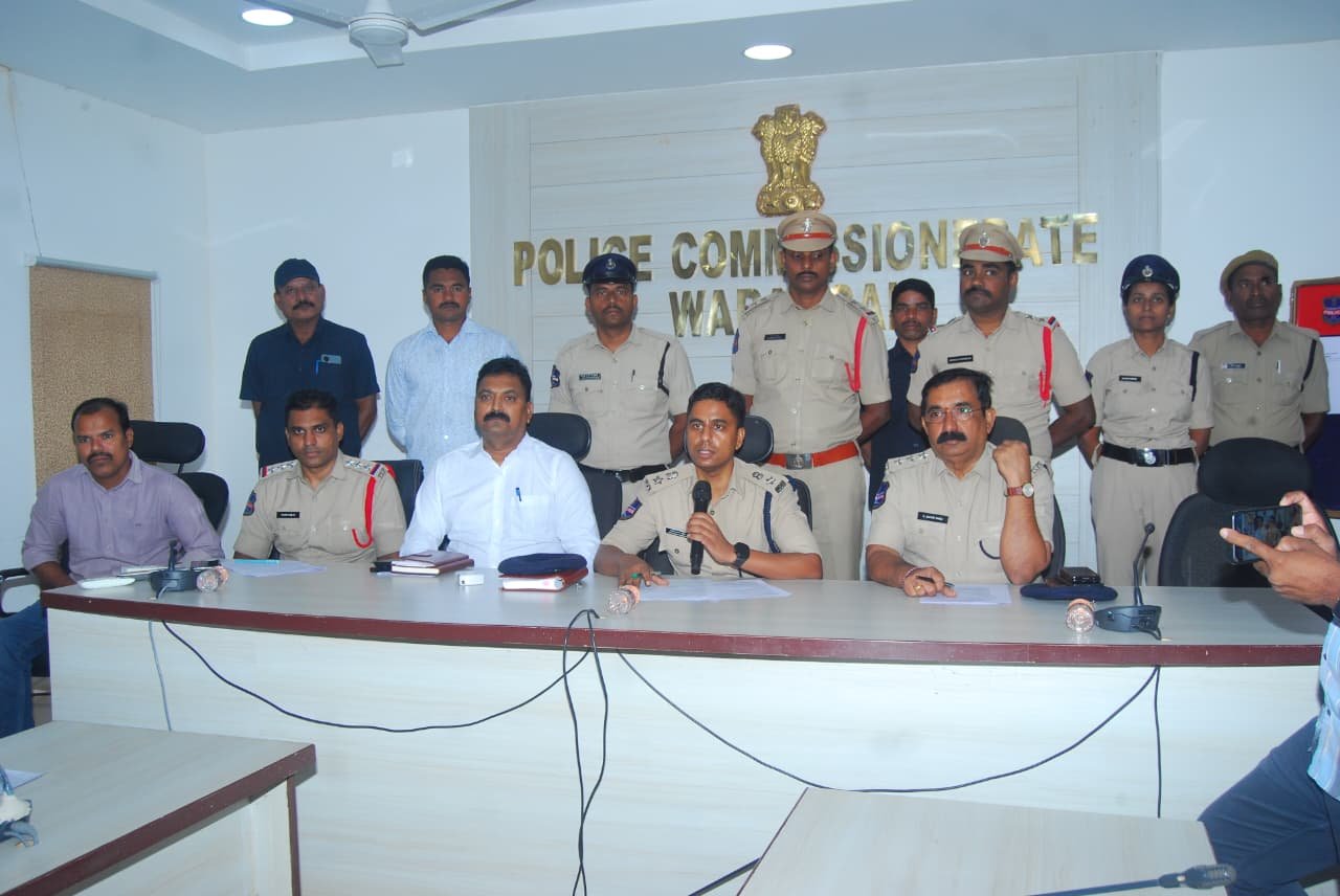 d1ce53a6-e279-40b1-a853-74e5fd833f20