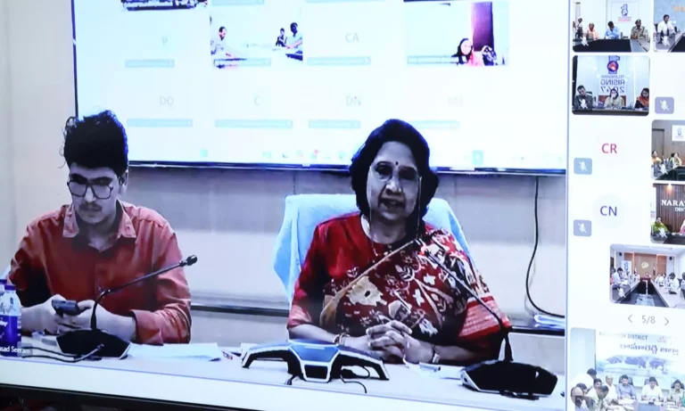 1988048-09-pic-rani-kumudini