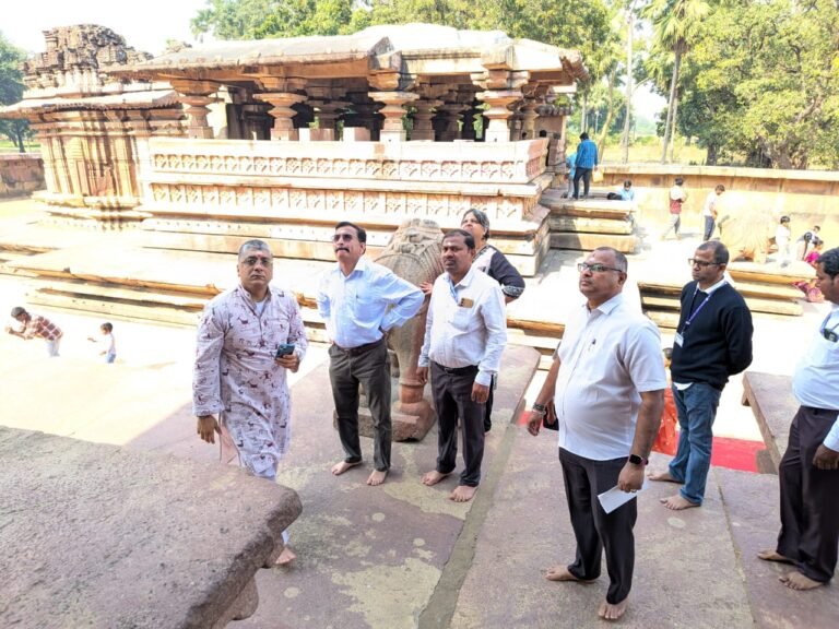 273e31ee-9b91-4dca-b2b3-f6970638b21e