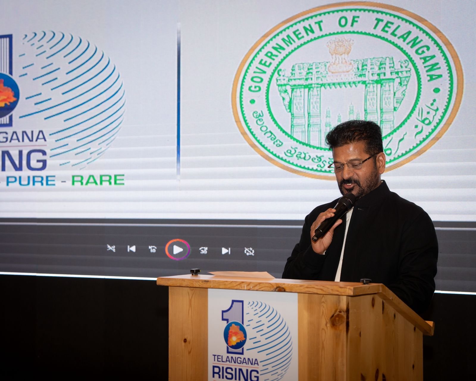 0c33636a-6bda-4708-865f-9256ffcf6a67