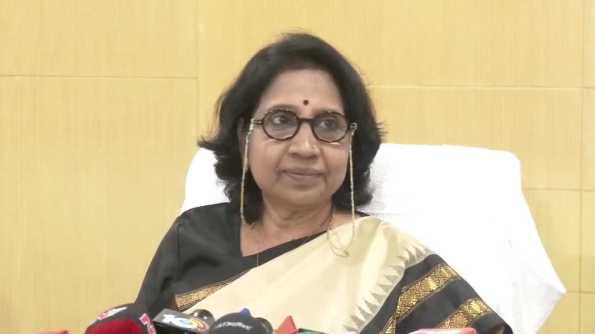 83cfaa9b-c2b7-4317-8abb-987e6a50c106