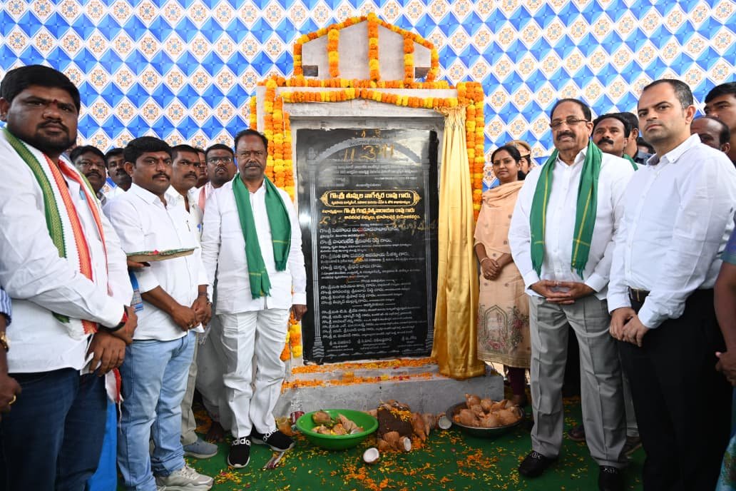 aeb3ead8-062d-43aa-9b76-ce7d731990fc