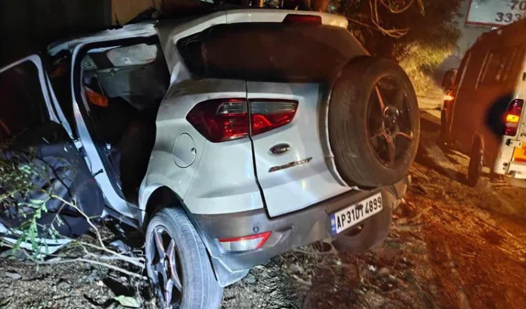 car-1_V_jpg--816x480-4g