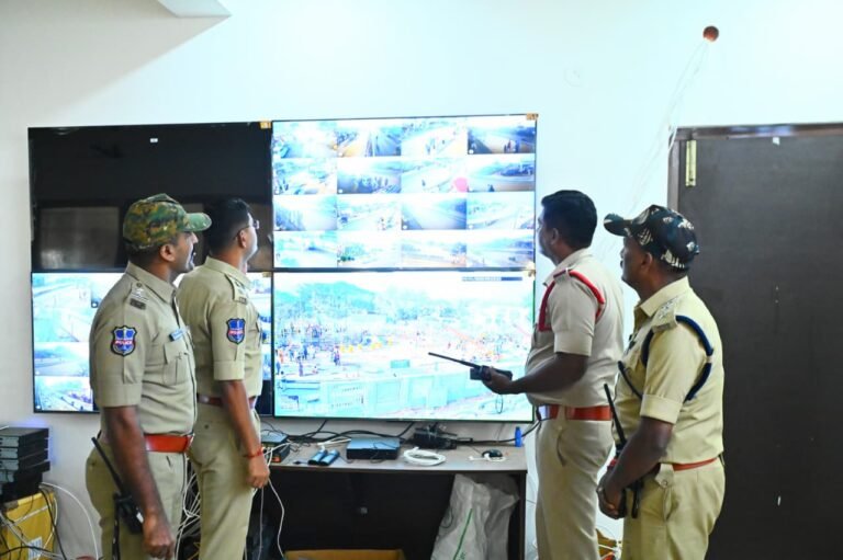 da348949-e53b-4a7a-8c9b-e77f911107f6