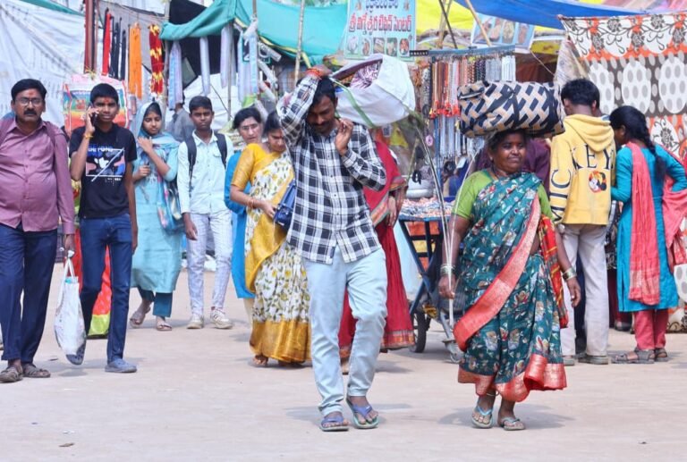 fdeb18ed-0494-46a1-86d3-14d2a73219a4