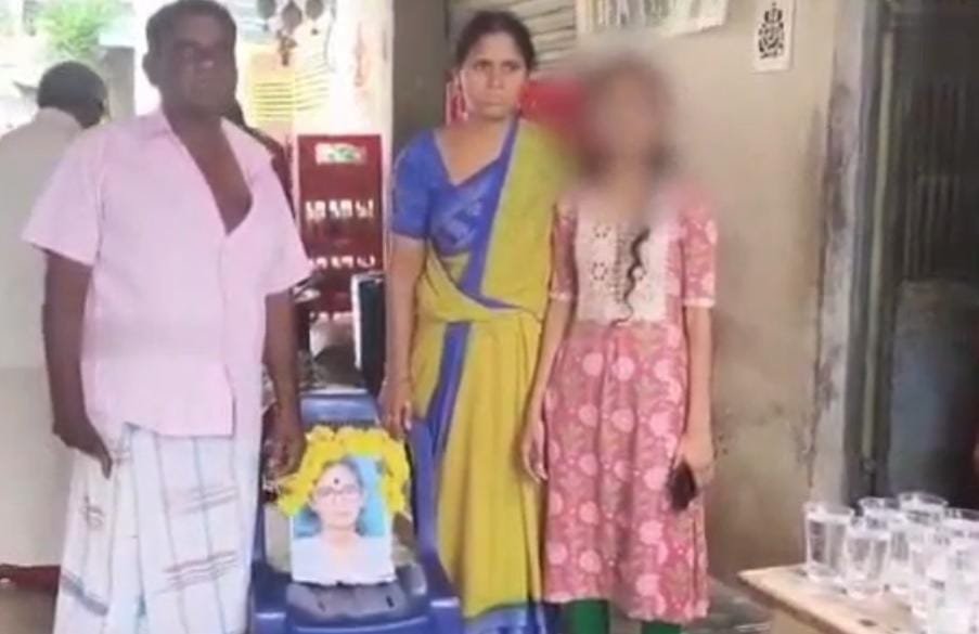 eb8eb7c6-bd45-411a-bf2a-7daec423bc19