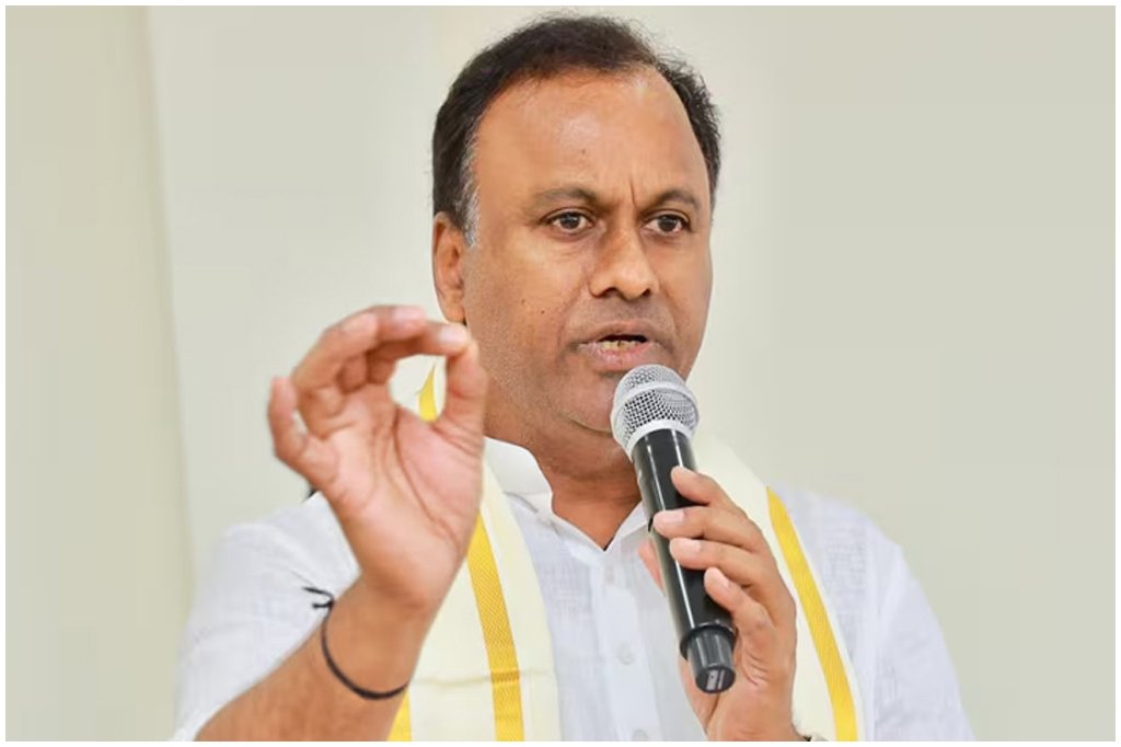Komatireddy Rajagopal Reddy Meets Bhatti Vikramarka