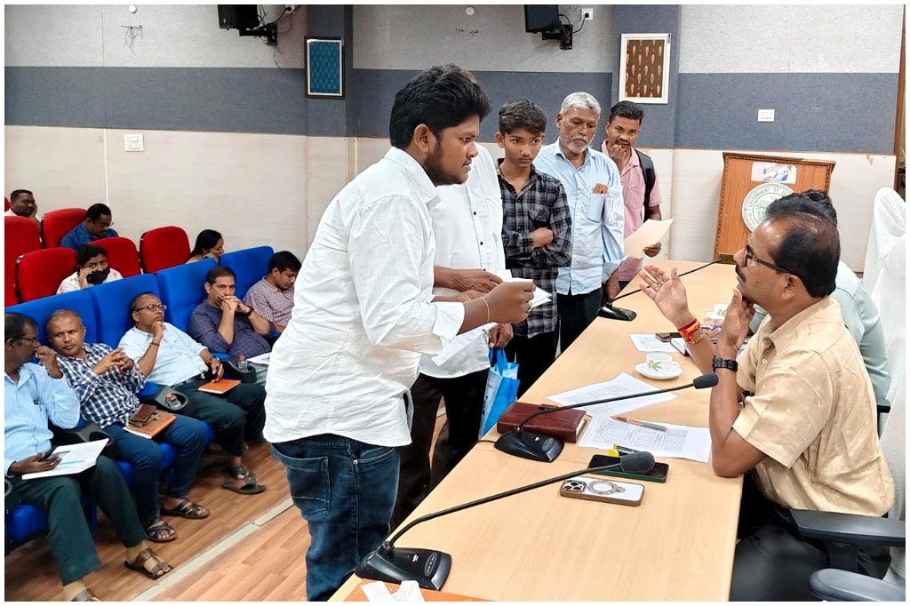 Mulugu Prajavani Applications