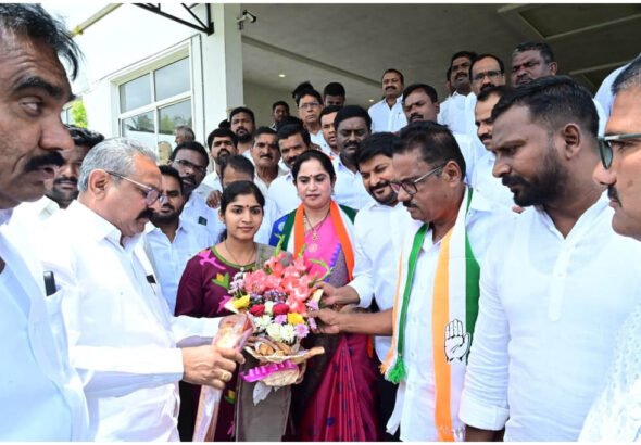 Yashaswini Reddy DCC Meeting