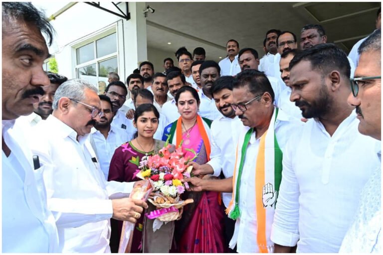Yashaswini Reddy DCC Meeting