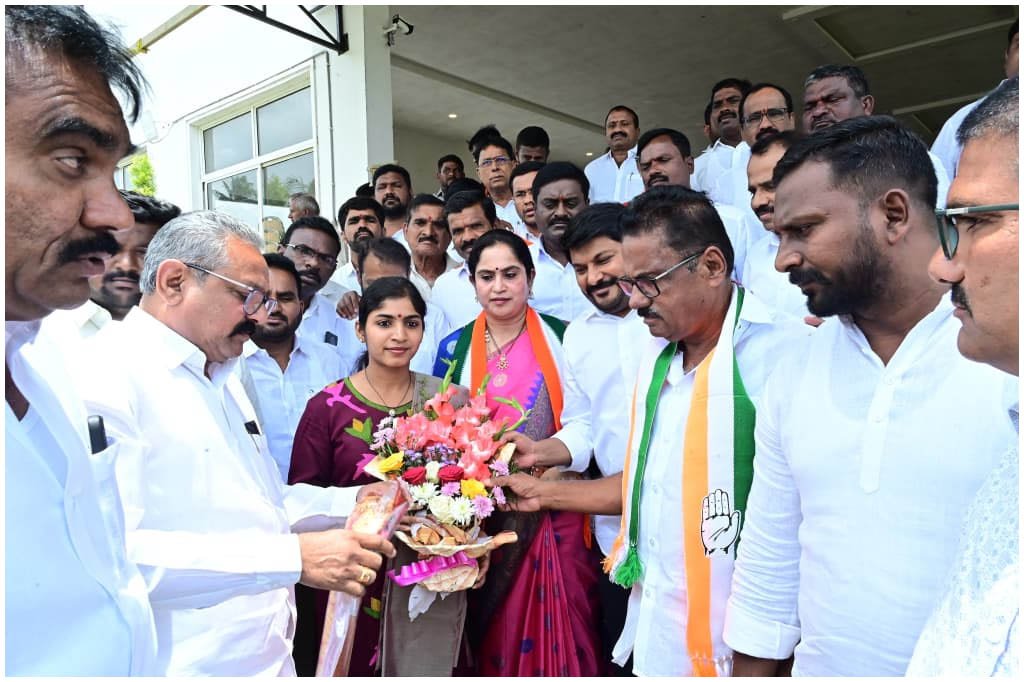 Yashaswini Reddy DCC Meeting