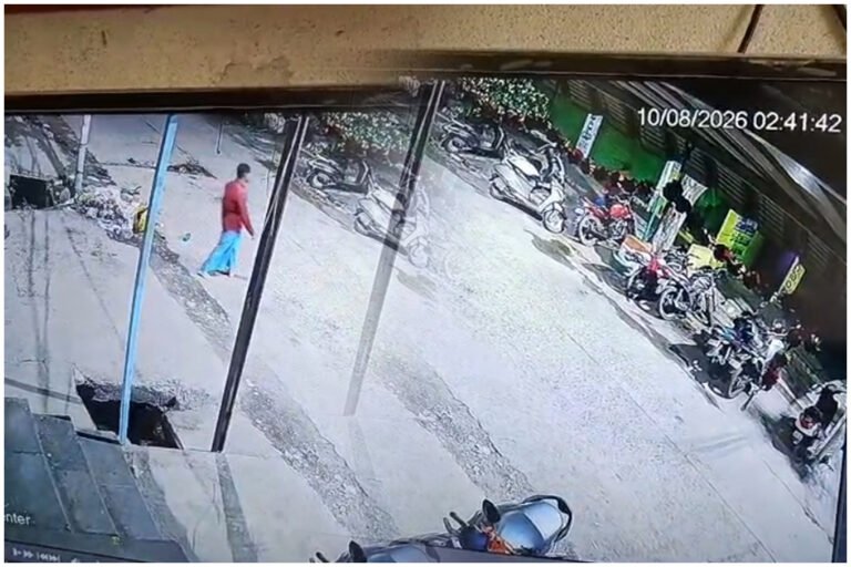 Warangal Chain Snatching Attempt