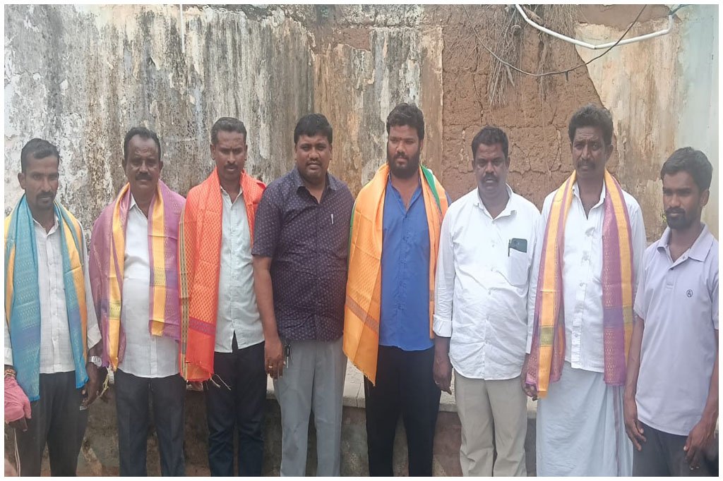 Congress Village Unit Elections