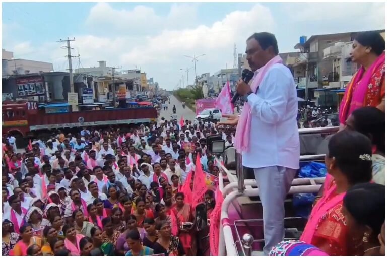 Palakurthi BRS Women Protest