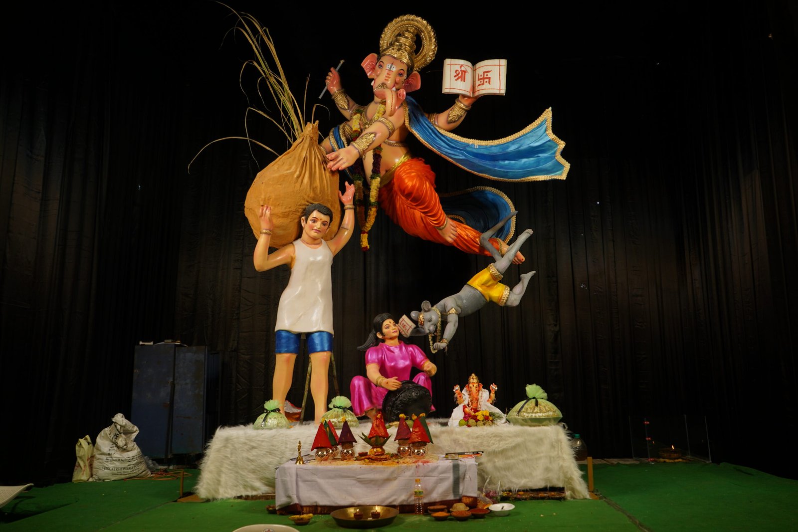 Unique Ganesh Idols – Warangal 2026 | ఓరుగల్లు లో  కొలువు దీరిన తీరొక్క గణనాథులు